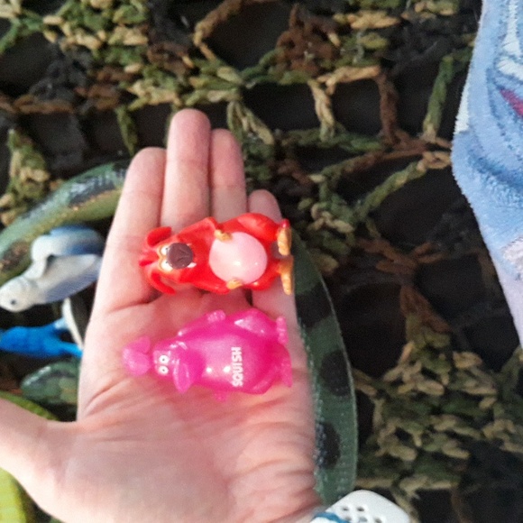 Toy bundle - Picture 3 of 6